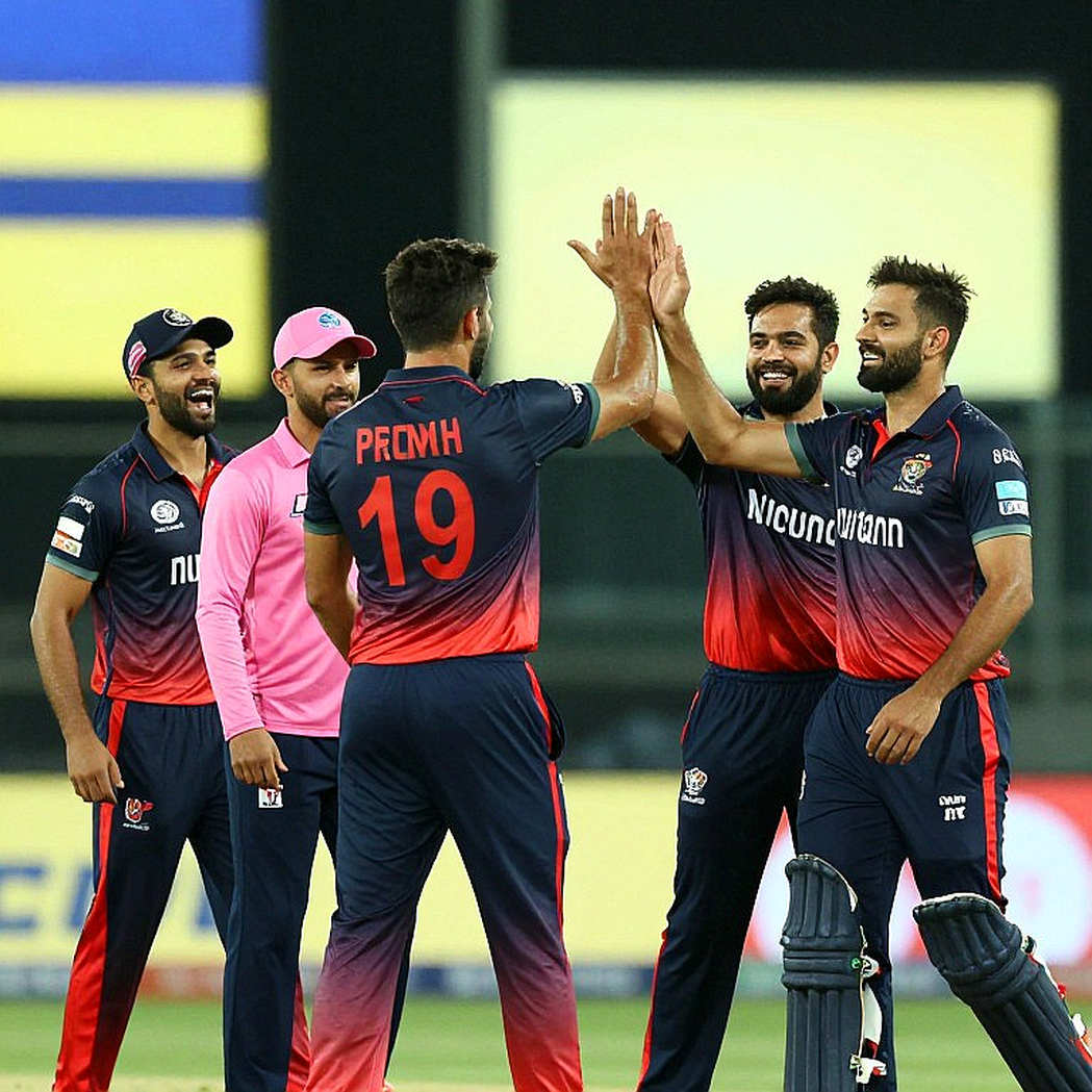 চালান এল, চিঠি এল না: জাদেজা-জয়সওয়ালের বাদ পড়া আর ২০২৭-এর হিসাব