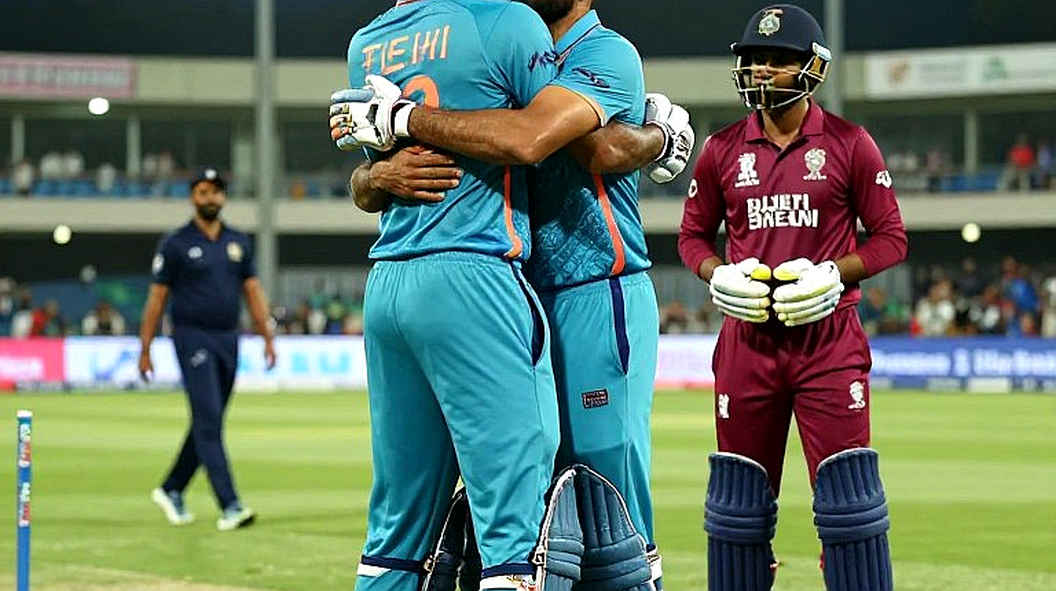 চিন্নাস্বামীর ডেকার: ভারতের বোলিং সংকট আর ওয়েস্ট ইন্ডিজের ইতিহাসের হাতছানি